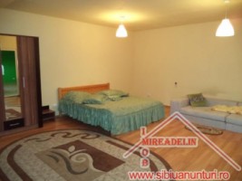 inchiriez-apartament-3-camere-central-2