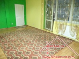 inchiriez-apartament-3-camere-central-5