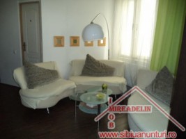 vand-apartament-2-camere-ultracentral-1