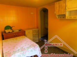 inchiriez-casa-3-camere-calea-poplacii-3