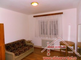 inchiriez-apartament-2-camere-zona-garii-1