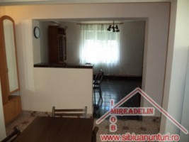 inchiriez-apartament-2-camere-la-casa-lazaret-3