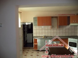 inchiriez-apartament-2-camere-la-casa-lazaret-4