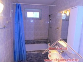 inchiriez-apartament-3-camere-luptei-4
