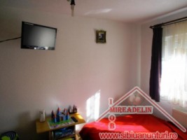 vand-apartament-3-camere-zona-cedonia-2