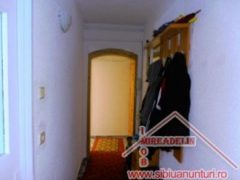 vand-apartament-3-camere-zona-cedonia-5