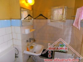 vand-apartament-3-camere-zona-vasile-aaron-4