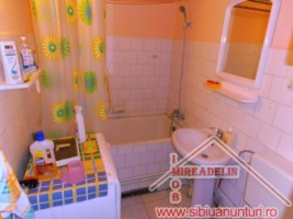 inchiriez-apartament-2-camere-zona-trei-stejari-6