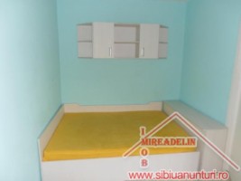 inchiriez-apartament-2-camere-zona-calea-cisnadiei-2