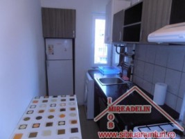 inchiriez-apartament-2-camere-zona-calea-cisnadiei-4