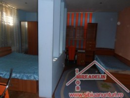 inchiriez-apartament-2-camere-la-casa-ultracentral-1