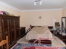 vand-casa-3-camere-zona-garii-2