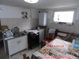 vand-casa-3-camere-zona-garii-6