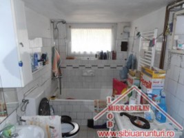 vand-casa-3-camere-zona-garii-7