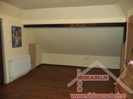 vand-casa-4-camerezona-vasile-aaron-6