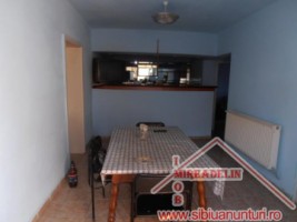 inchiriez-apartament-4-camere-zona-calea-poplacii-4