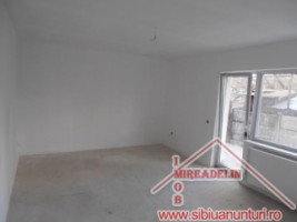 vand-apartament-2-camere-zona-complex-alba-iulia-3