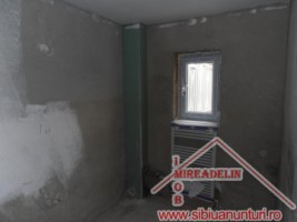 vand-apartament-2-camere-zona-complex-alba-iulia-4