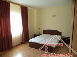 inchiriez-apartament-2-camere-la-vila-zona-strazii-moara-de-scoarta-2