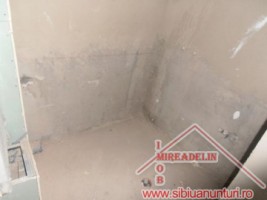 vand-apartament-3-camere-zona-complex-alba-iulia-5