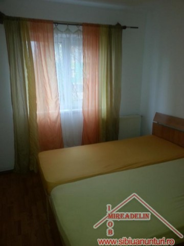 inchiriez-apartament-3-camere-zona-soseaua-alba-iulia-1