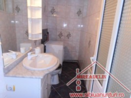 inchiriez-casa-3-camere-calea-turnisorului-7