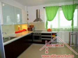 inchiriez-apartament-3-camere-lux-zona-interex-5