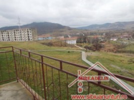 pf-vand-apartament-loc-copsa-mica-9