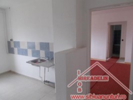 pf-vand-apartament-loc-copsa-mica-5