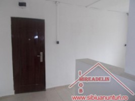 pf-vand-apartament-loc-copsa-mica-8