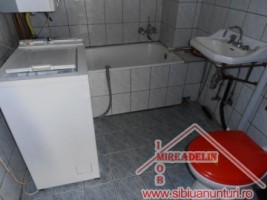 vand-casa-4-camere-dp-singur-in-curte-zona-calea-dumbravii-9