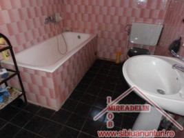 vand-casa-4-camere-dp-singur-in-curte-zona-calea-dumbravii-5