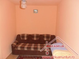 inchiriez-apartament-2-camere-vasile-aaron-1