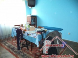 vand-apartament-3-camere-zona-rahova-2