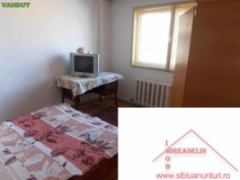 vand-apartament-3-camere-zona-parcul-tineretului