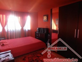 vand-apartament-3-camere-lux-valea-aurie-2