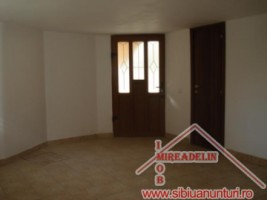 inchiriez-casa-4-camere-dpm-zona-trei-stejari-9
