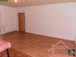 vand-apartament-3-camere-strand