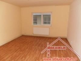 vand-apartament-3-camere-strand-2
