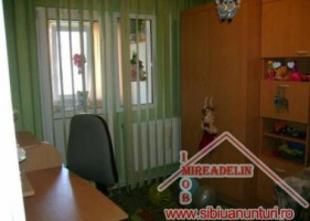 inchiriez-apartament-3-camere-turnisor-2