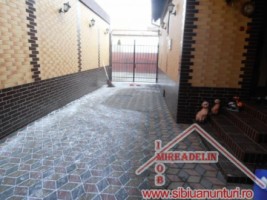 inchiriez-casa-6-camere-pm-zona-hotel-libra-13