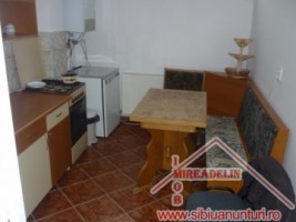 vand-spatiu-comercial-loc-medias-5