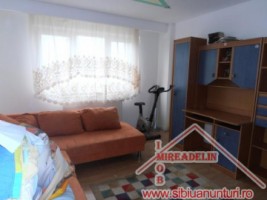 inchiriez-apartament-3-camere-zona-hipodrom-iv-1