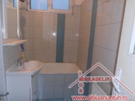 inchiriez-apartament-2-camere-mihai-viteazu-4