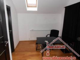 inchiriez-casa-3-camere-de-lux-zona-trei-stejari-5
