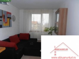 vand-apartament-4-camere-zona-cedonia