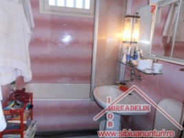 vand-apartament-4-camere-zona-cedonia-5