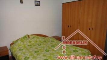 inchiriez-apartament-2-camere-zona-mihai-viteazu-3