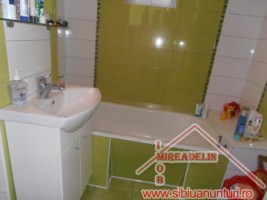 vand-apartament-4-camere-zona-mihai-viteazu-5