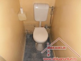 inchiriez-spatiu-comercial-51-mp-valea-aurie-5